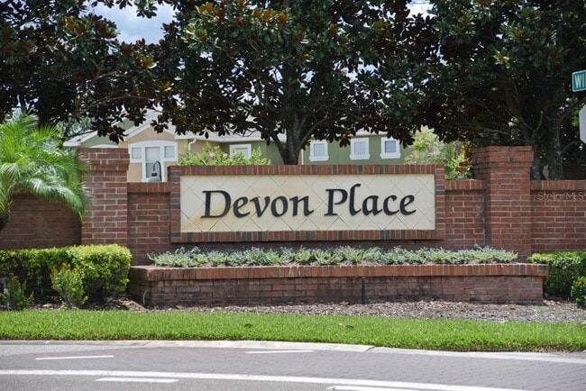 Photo - 2445 Harleyford Pl