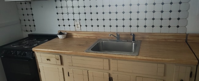 Photo - 533 Martin St Unit B