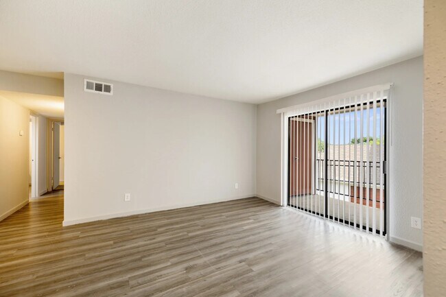 Building Photo - 8701 Town Park Dr Unit 9-1222 Rental