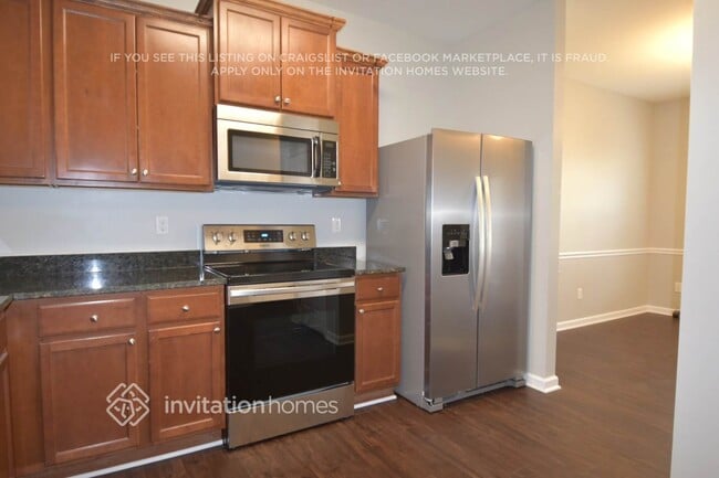 Building Photo - 303 Switchback Street