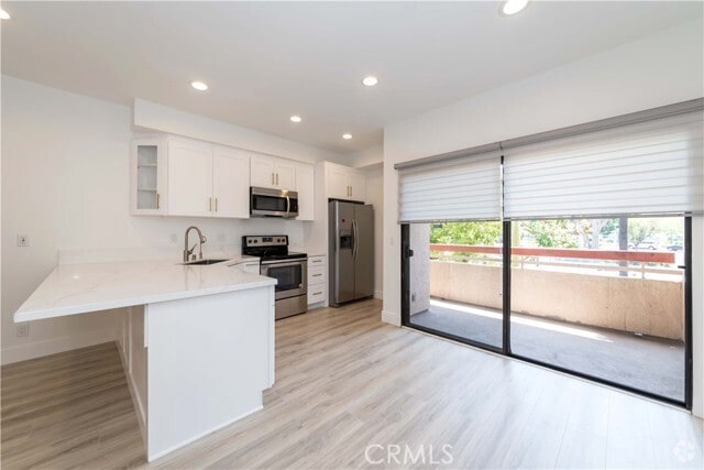 Building Photo - 941 W Carson St Unit 226 Rental