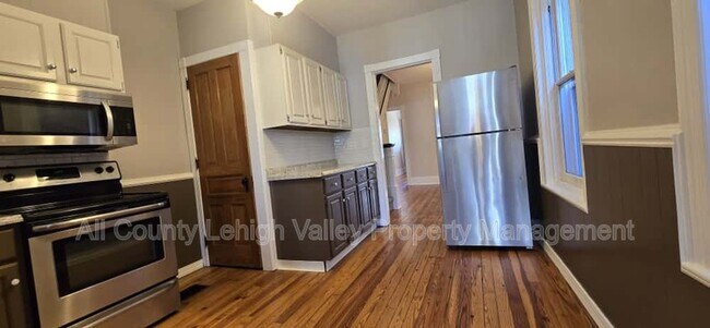 Photo - 45 Evergreen St