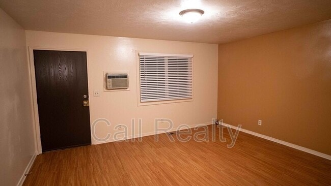 Photo - 5223 N Crestline St