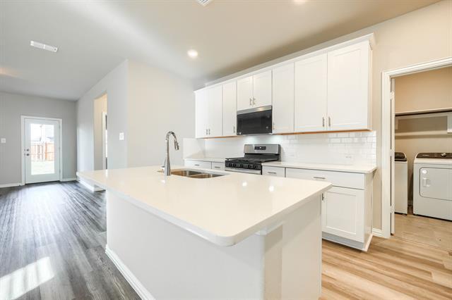 Photo - 620 Hemingway Ln