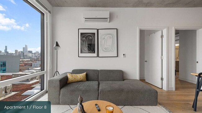 Photo - 851 W Blackhawk St Unidad ID1243859P