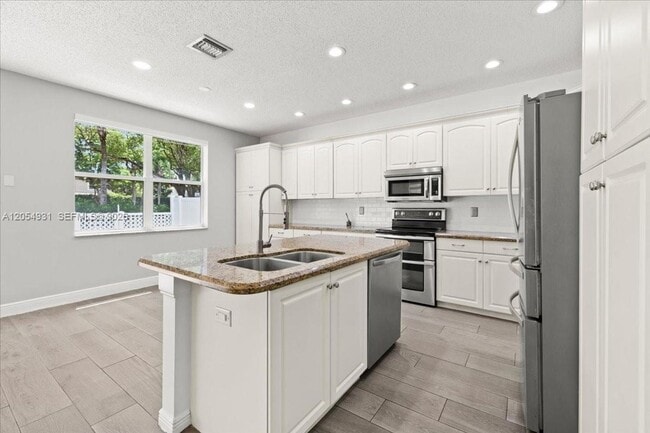 Photo - 5014 SW 155th Terrace