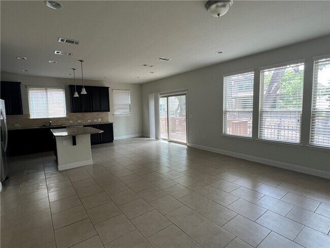 Photo - 10602 Turnbull Loop