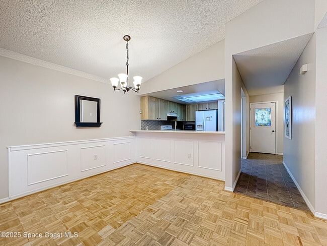 Photo - 3033 Dunhill Dr