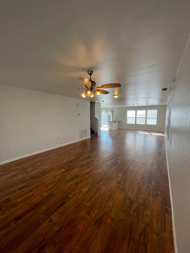 3723 Compass Pointe Ave