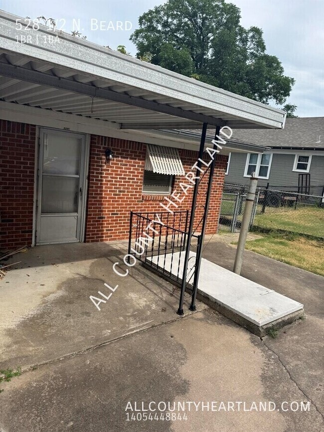 Building Photo - 528 1/2 N. Beard- Rental