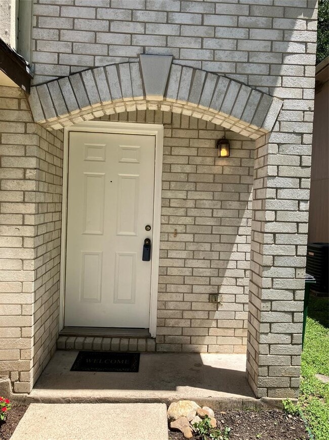 Photo - 9629 Sugar Hill Dr
