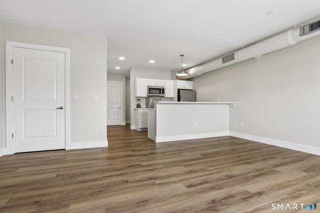 Photo - 256 Captain Thomas Blvd Unit 210