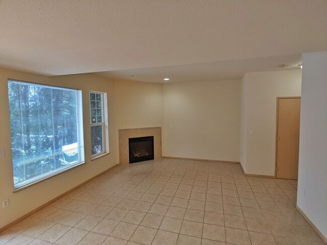Photo - Townhouse, 2BD/1.5BA Condo, Radiant Heat Floors Incl Garage