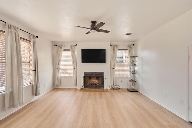 Photo - 1504 Black Cherry Dr