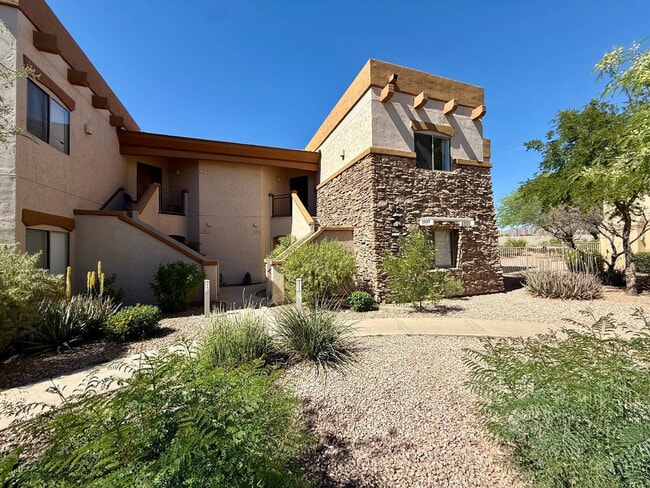 Building Photo - 16801 N 94th St Unit 2008