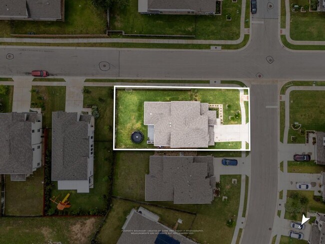Photo - 453 Arrowhead Vine St