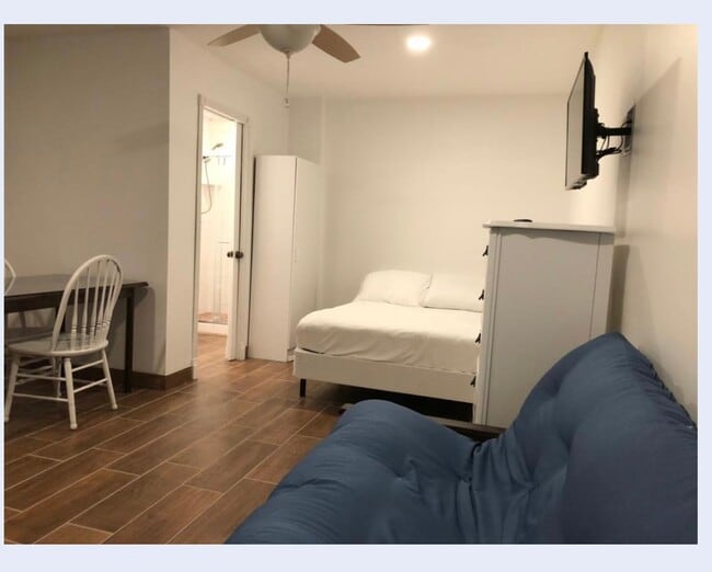 Photo - 2808 W San Isidro St