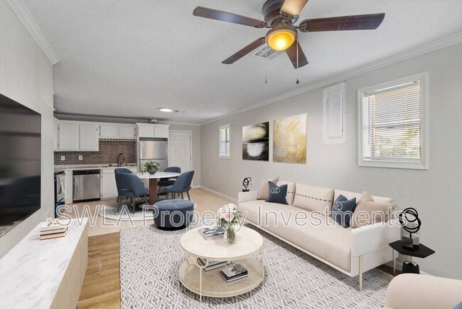 Photo - 535 W Lyons St