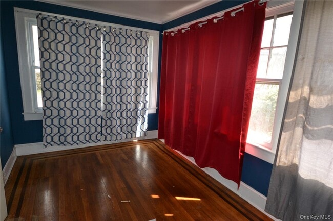 Photo - 181 Forrest Ave