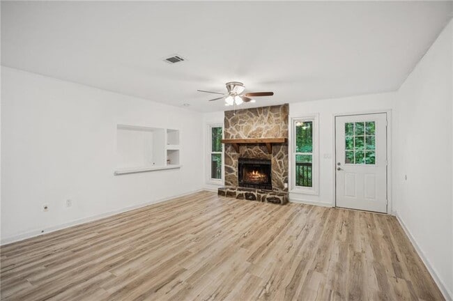 Photo - 2467 Verner Rd NW