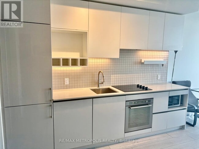 Photo - 5 Buttermill Ave. Unité PH08