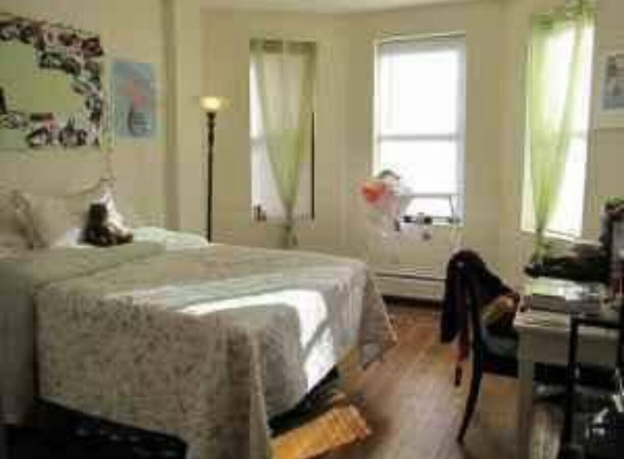 Photo - 511 Beacon St Unit 104