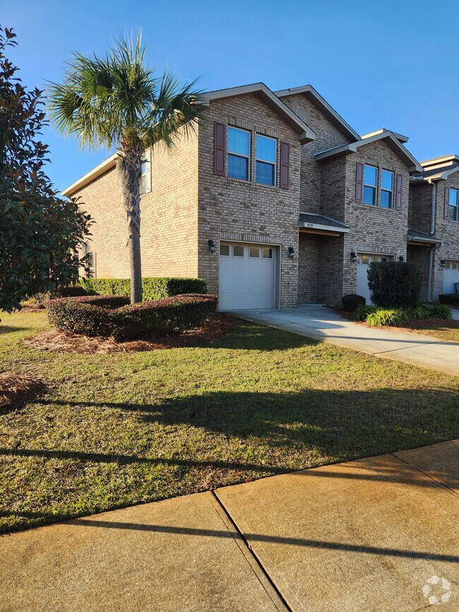 Building Photo - 8723 Brown Pelican Cir Rental