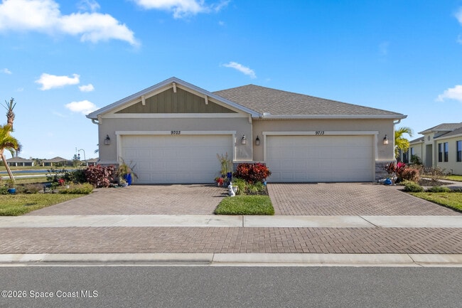 Building Photo - 9713 Alister Dr