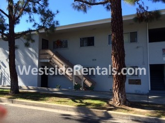 Photo - 3108 W 99th St Apartments