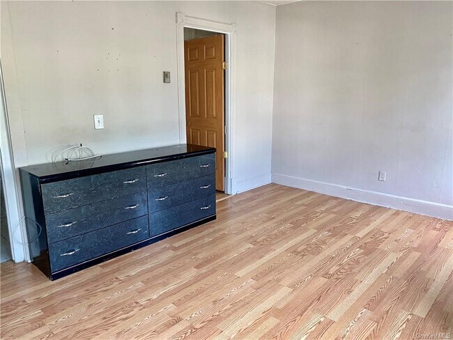 Photo - 206 W Main St Unidad 2