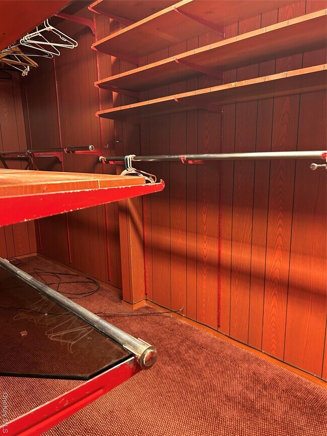 Photo - 125 W Hoffman Ave