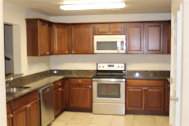 Photo - 502 Bellevue Ln