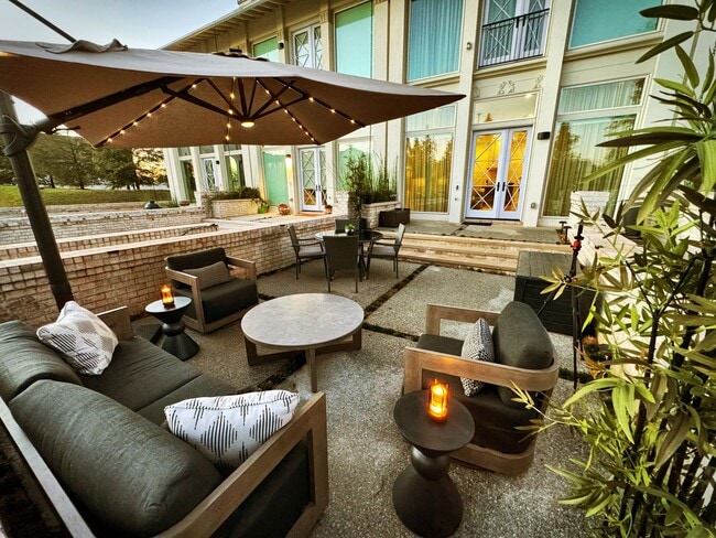 Photo - Upscale Palmyra Terrace Townhome! Fully Fu...