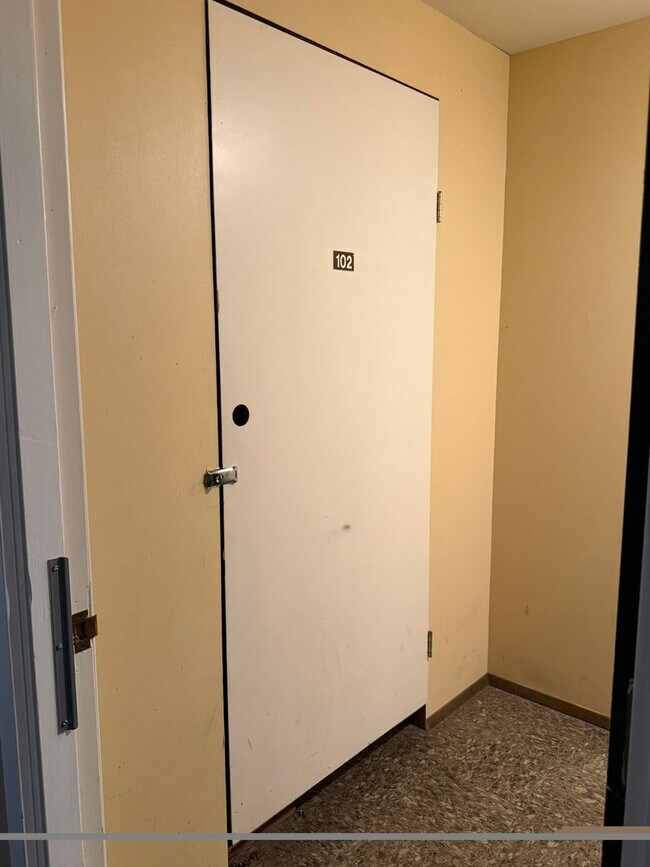 Photo - 2bd/1.5ba Kirkland Condo Unit 102