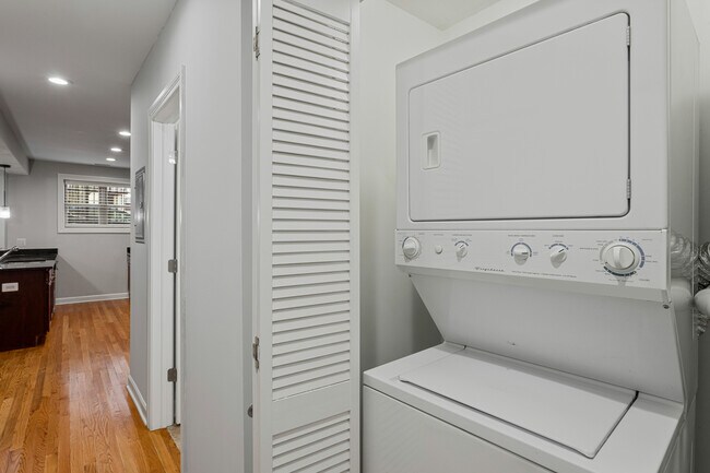 Photo - 7359 N Ashland Blvd Unit G