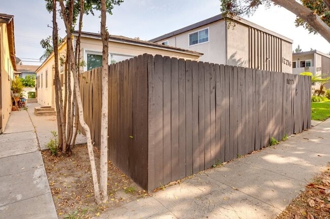 Photo - 12210 Culver Blvd