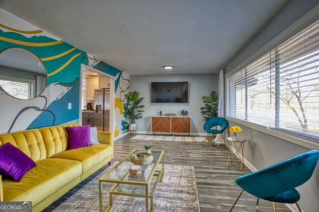 Photo - 3095 Riders Trail