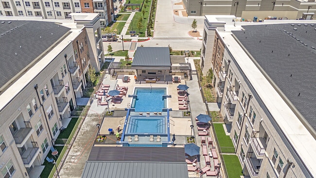 Photo - Village at Lexington Ranch