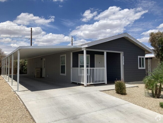 Building Photo - 11411 N 91st Ave Rental