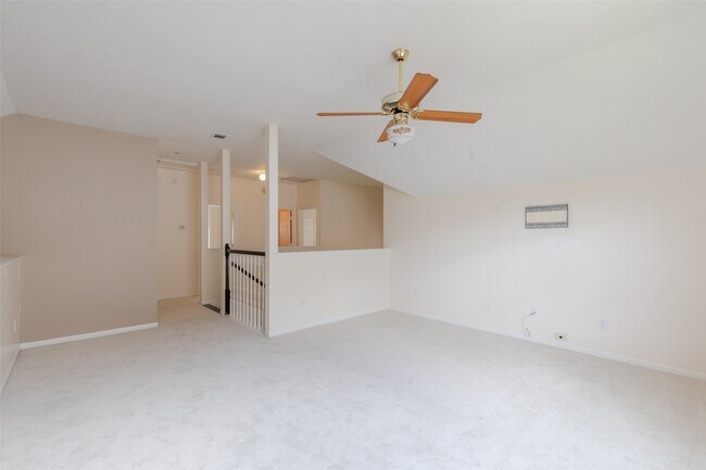 Photo - 12214 Meadow Ln Ct