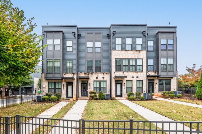 Photo - 418 W Tremont Ave