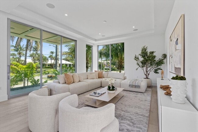 Photo - 1070 Del Harbour Dr