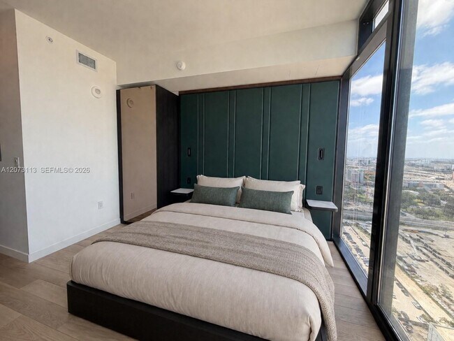 Photo - 20 NE 11th St Unit 2703B