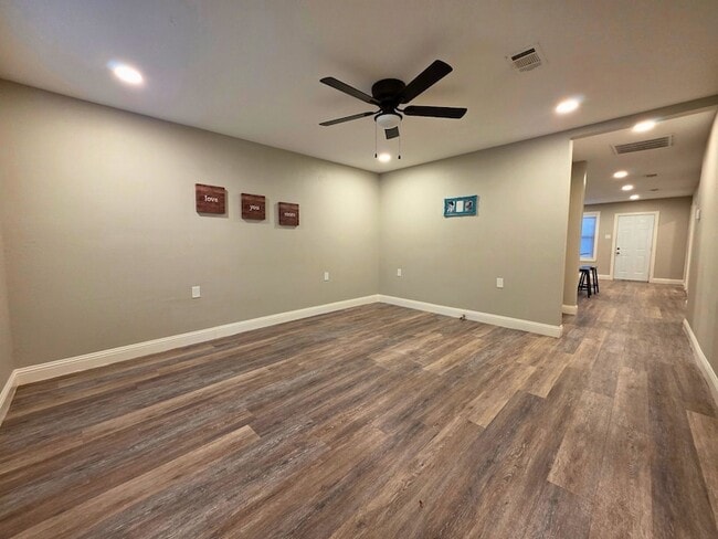 Photo - 3913 Chenault St