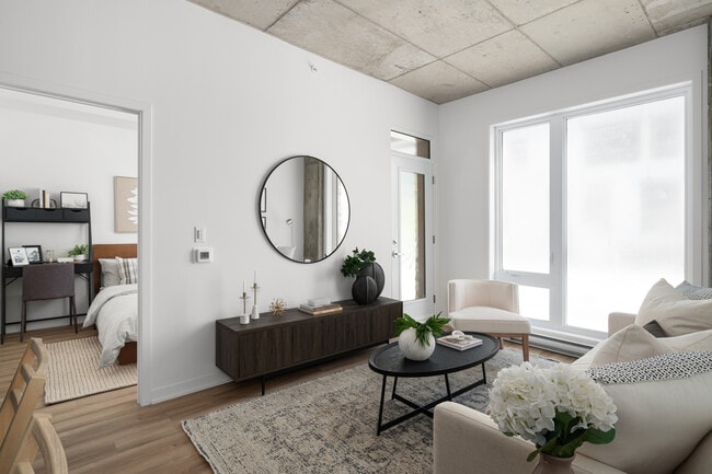 Building Photo - Univert LaSalle Condos