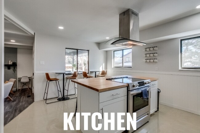 Photo - 13489 W Auburn Ave