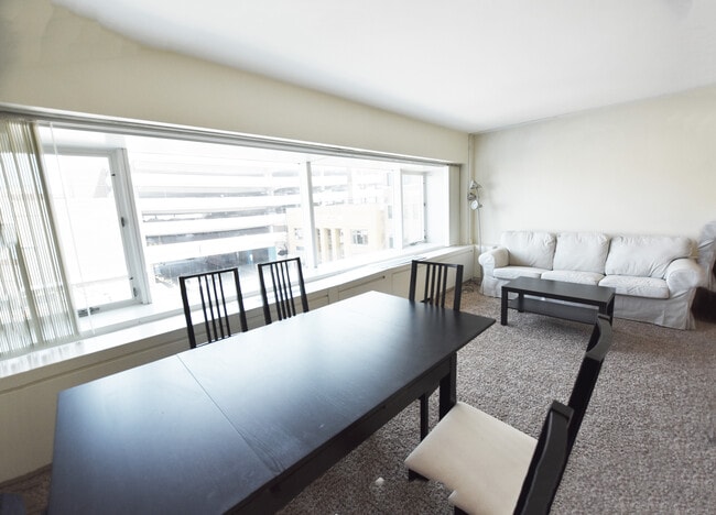 Photo - 555 E William St Unit 3i