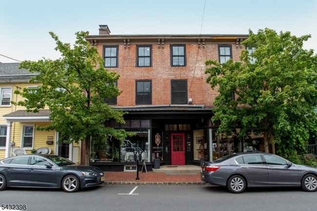 Building Photo - 54 Coryell St