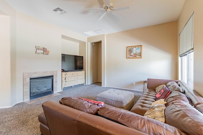 Photo - 35414 N 32nd Dr