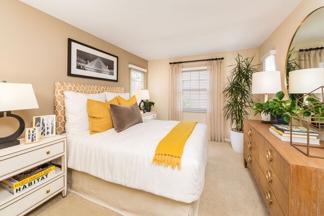 Woodbury Place Apartment Homes
